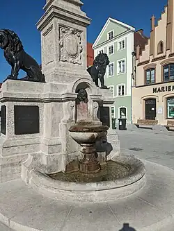 Brunnen nach der Renovierung