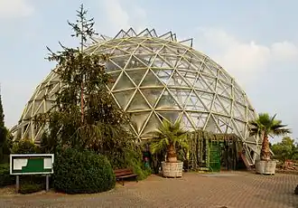 Geodätische Kuppel: Gewächshaus im Botanischen Garten Düsseldorf