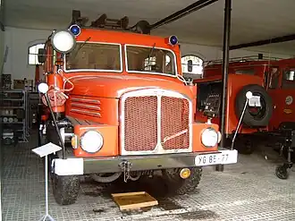 Löschgruppenfahrzeug LF 16 Chemie auf S 4000-1 Fahrgestell Fahrzeugfront