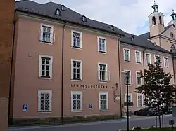 Innere Medizin II und Landesapotheke