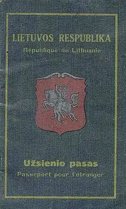 Ein ausländischer Pass der Republik Litauen mit Vytis, der bis zur Annexion 1940 verwendet wurde
