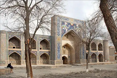 Nodir-Devonbegi-Madrasa