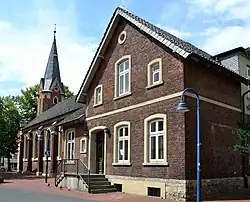 Ehemalige katholische Kirche Lage, erbaut 1897