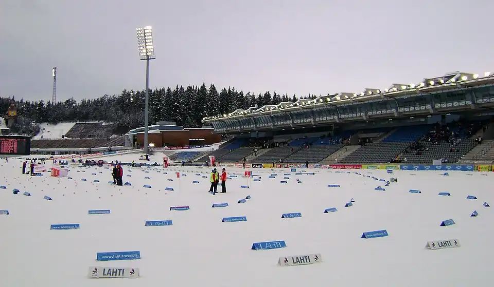 Das Stadion während der Lahti Ski Games 2010