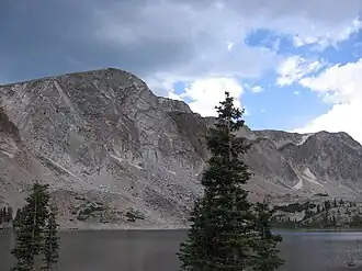 Lake Marie und Medicine Bow Peak