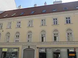 Nr. 114 („Zum Schwarzen Kopf“)