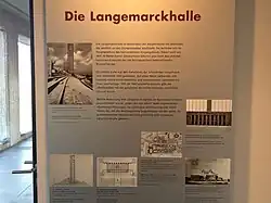 Beschreibung Langemarckhalle, Glockenturm/Gedenkstätte Olympiagelände