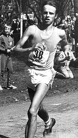 Der Doppelolympiasieger von 1972 über 5000 und 10.000 Meter Lasse Virén errang Bronze