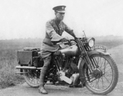 AGS von 1925. Motorrad („George V“) von/mit T. E. Lawrence