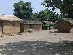 Lehmhütten in Baboua