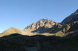 Der Zilinkopf (links) mit den Leibnitzer Rotspitzen (rechts)