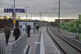 Bahnsteige nach dem Umbau 2013 Blick Richtung Süden