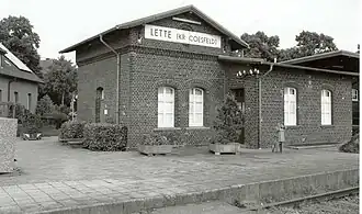 Empfangsgebäude des Haltepunkts Lette (Kr Coesfeld)