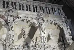 Allegorische Figuren der Tugenden