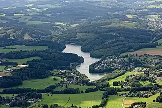 Luftbild der Lingesetalsperre