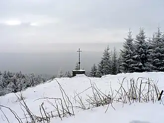 Kreuz am Gipfel des Lubań