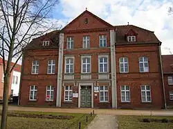 Ludwigslust, Alexandrinenplatz