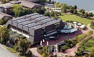 Luftaufnahme der Rattenfänger-Halle in Hameln