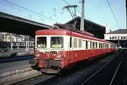 Triebwagen der Baureihe Z 7100 an den östlichen Stumpfgleisen, 1984