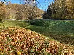 Mündung des Flönstäle­grabens (links) in den Haintal­graben (2022)