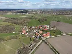 Mützen im April 2021 von Westen