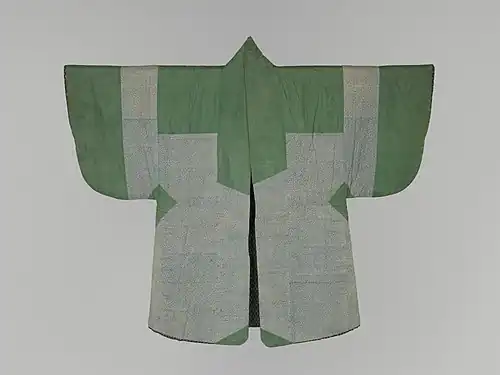 Patchwork Haori für die Teezeremonie (Chabaori) um 1800; für Bereiche, die vermutlich mehr strapaziert werden, wurde eine andere Sprache verwendet. Papier und Stoff.