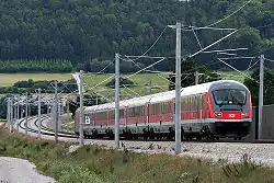 Ehemaliger München-Nürnberg-Express mit geschobenem Steuerwagen bei Zinkelmühle