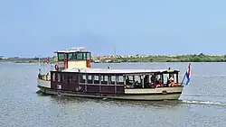 2025 als Elvira auf dem IJ in Amsterdam