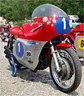Eine vollverkleidete Rennmaschine von MV Agusta aus dem Jahr 1969, Motorräder mit Straßenzulassung waren serienmäßig seinerzeit in der Regel unverkleidet