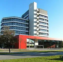 Mehrzweckhochhaus (MZH) der Uni