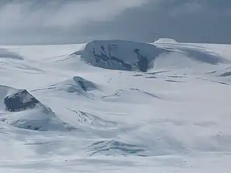 Blick vom Melnik Peak auf den Madara Peak