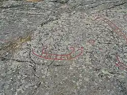 Schiff mit geschwungenem Bug und Heck