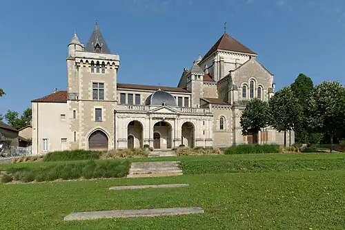 Château de Fontaine-lès-Dijon