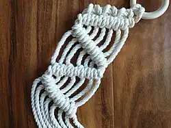 Beispiel 2 (winklig ausgeführt)