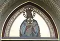 Maria über dem linken Seitenportal