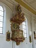 Rokokokanzel aus dem 18. Jahrhundert, ehemals in der Kirche in Baumgärtle