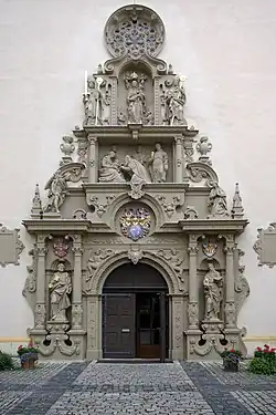 Westportal der Wallfahrtskirche