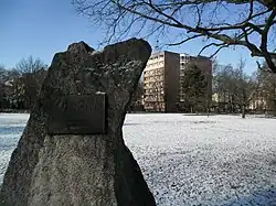 Der Marie-Juchacz-Gedenkstein in Nürnberg-St. Leonhard