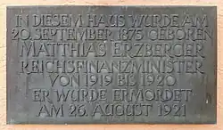 Gedenktafel am Geburtshaus in Buttenhausen