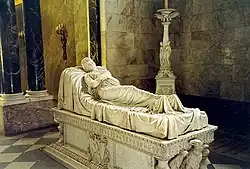 Marmorsarkophag Königin Luise