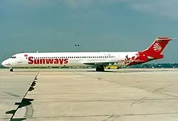 McDonnell Douglas MD-83 (DC-9-83) der Sunways