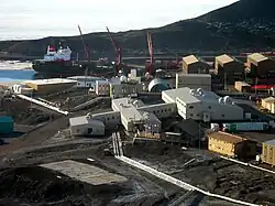 Im Vordergrund das ‚Crary Lab‘ (2009)