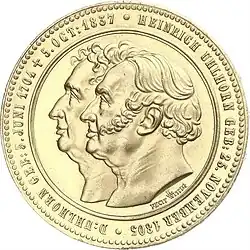 Medaille Diedrich und Johann Heinrich Uhlhorn: „Zur Vollendung der 200. Münzmaschine 1876 / Zur Erinnerung an Died:Uhlhorn Erfinder der Münzmaschine mit Hebeldruck 1817“ (Wittig, Grevenbroich 1876, 41,5 mm, Bronze vergoldet)