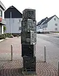 Stele vor der Volksbank mit Darstellungen der Geschichte von Medebach, Ansicht 4. Seite
