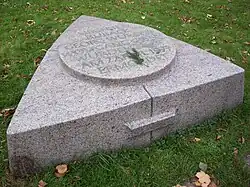 Gedenkstein für Siegfried Buback und seine Begleiter