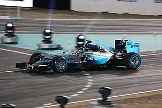 Der F1 W06 Hybrid bei einer Demofahrt im Rahmen von Stars and Cars