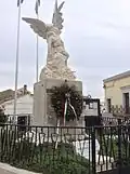 Denkmal der beiden Weltkriege auf der Piazza Unita' d’Italia