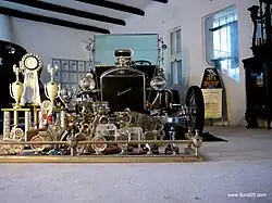 Hot Rod im Wohnzimmer