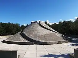 Playground Slide Mountain im Kirschwald, 2011
