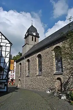 Seitansicht von Süden